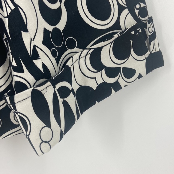 Laura Ashley black and white scroll print swing blazer with large button detail - Picture 7 of 13